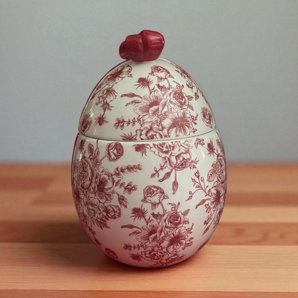 Harry Slatkin HomeWorx Caramic Egg Shape Candle Holder and cookie jar. - Picture 3 of 6